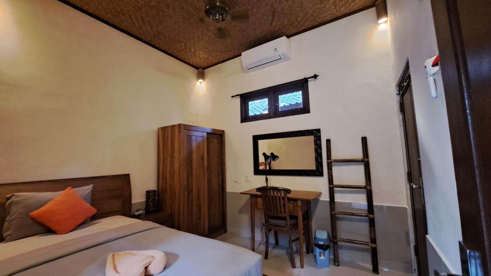 Sahadewa House Hotel Убуд Екстериор снимка
